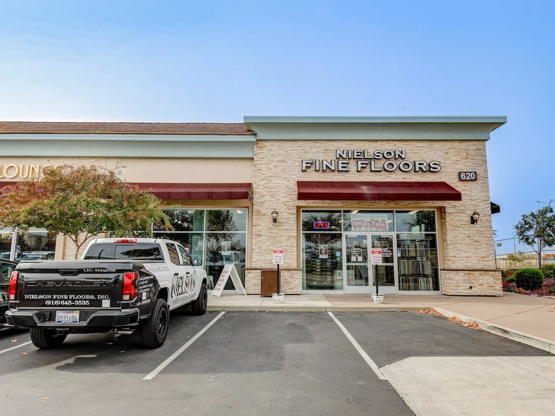 Nielson Fine Floors Store
